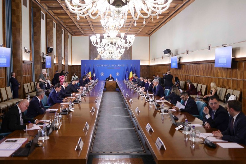 În pachetul fiscal 3 al Guvernului Bolojan vor fi incluse măsuri și pentru celelalte categorii de pensii speciale, spune Nicușor Dan