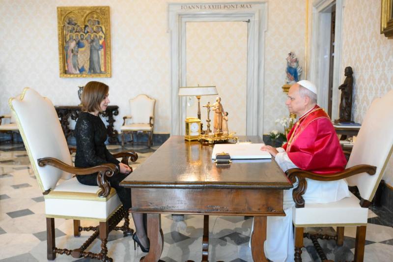 Maia Sandu a fost primită de Papa Leon XIV: „M-a asigurat că Moldova este văzută, că Moldova este auzită”