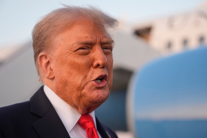 Mesaj straniu al lui Donald Trump după incidentul militar cu drone rusești: „Ce-i cu Rusia care violează spațiul aerian al Poloniei?”