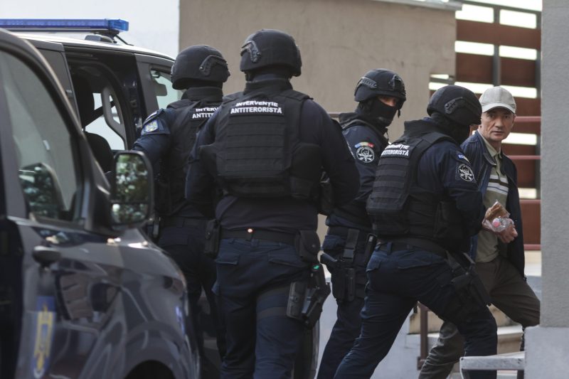 Nicușor Dan, prima reacție în cazul fostului director adjunct al serviciului de informații din Moldova, arestat la București pentru că spiona pentru Belarus