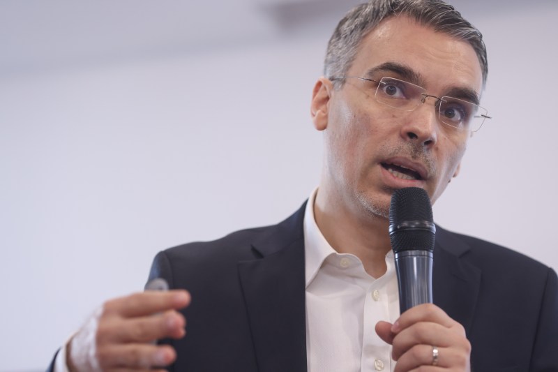 Numărul antreprenorilor care spun că vor concedia oameni e în creștere. „Lipsa încrederii este o problemă în România. Putem să ne revenim dacă măsurile sunt precise și rapide”, spune un fost ministru de Finanțe