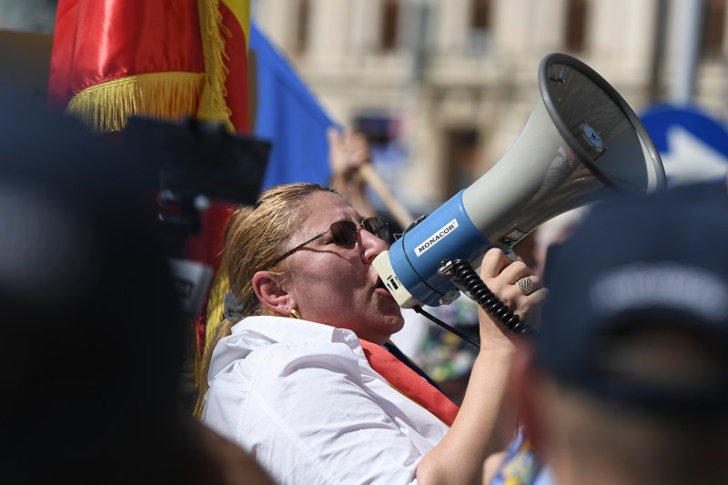 Prima reacție a Dianei Șoșoacă după ce Parchetul General a anunțat că o urmărește penal: „De abia aștept să dau foc la pușcărie și la casa de nebuni”