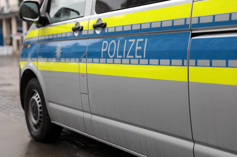 Profesor înjunghiat într-un colegiu din Germania. Focuri de armă pentru prinderea elevului suspectat că l-a atacat