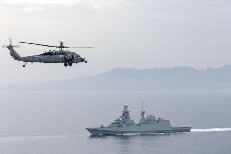 Spania trimite o navă militară după ce flotila umanitară care se îndreaptă spre Gaza a anunțat că a fost atacată cu drone. Italia a desfășurat deja o fregată