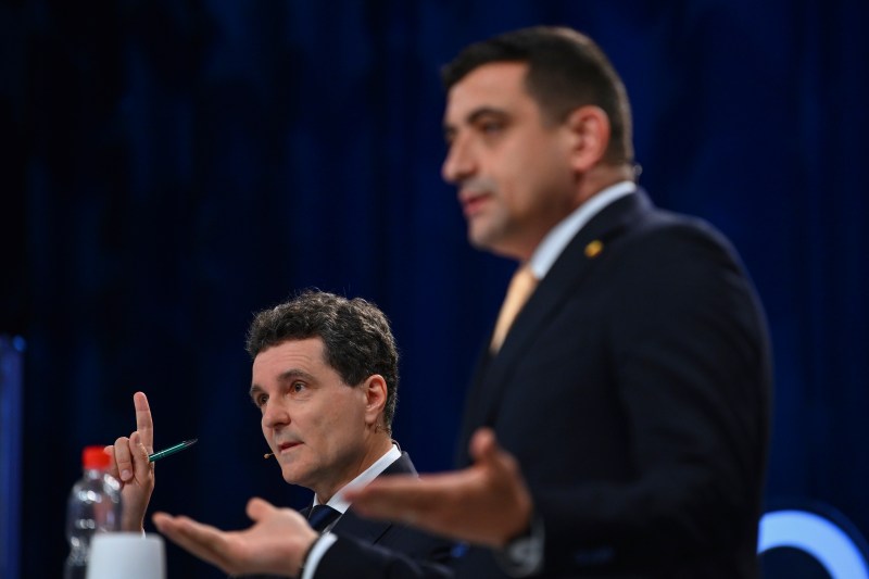 „Vreau să fiu președintele tuturor românilor”. Nicușor Dan, întrebat dacă încearcă să atragă electoratul lui George Simion și Călin Georgescu