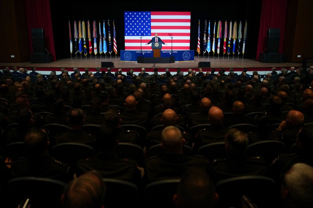 Donald Trump a convocat generali și americali din toată lumea, pentru o reuniune în Quantico, Virginia, fără să ofere o explicație în prealabil Foto: Profimedia