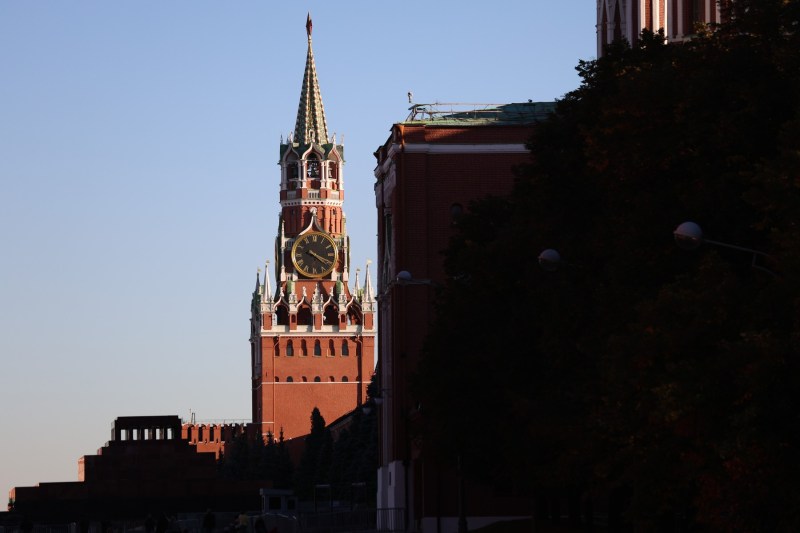 „Acum este deja foc”. Moscova spune clar că actuala confruntare cu Occidentul este mai mult decât un nou „Război Rece”