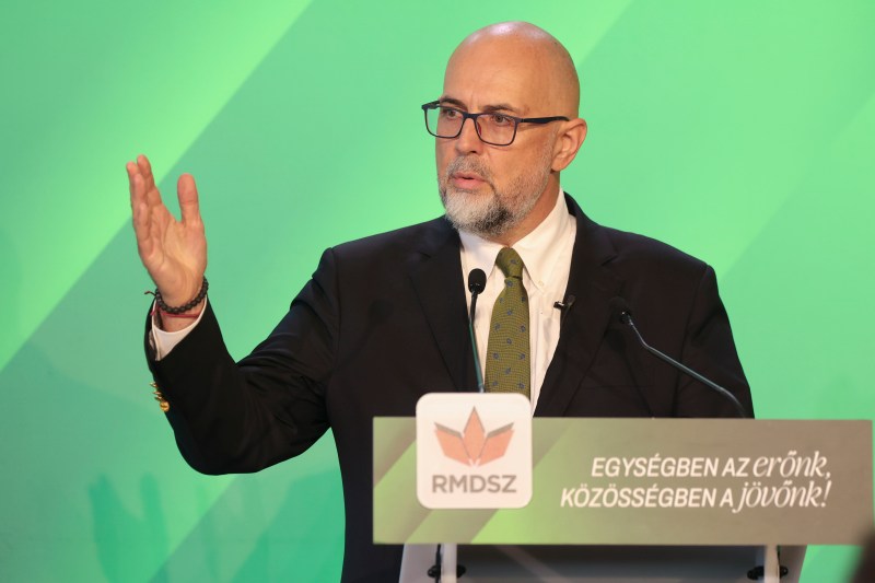 Liderul UDMR avertizează că țara riscă să intre „într-un blocaj și mai mare” în campania din București. Apelul lui Kelemen Hunor