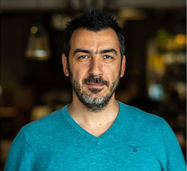 „M-am dus puțin aricit” – experiența unui antreprenor IT luat de Armată la exercițiul de mobilizare