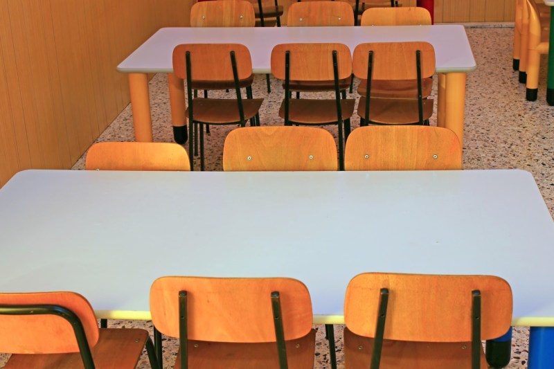 Mese separate, în cantina unei școli din Rusia, pentru copiii din familii cu venituri mici și copiii participanților la războiul din Ucraina – FOTO