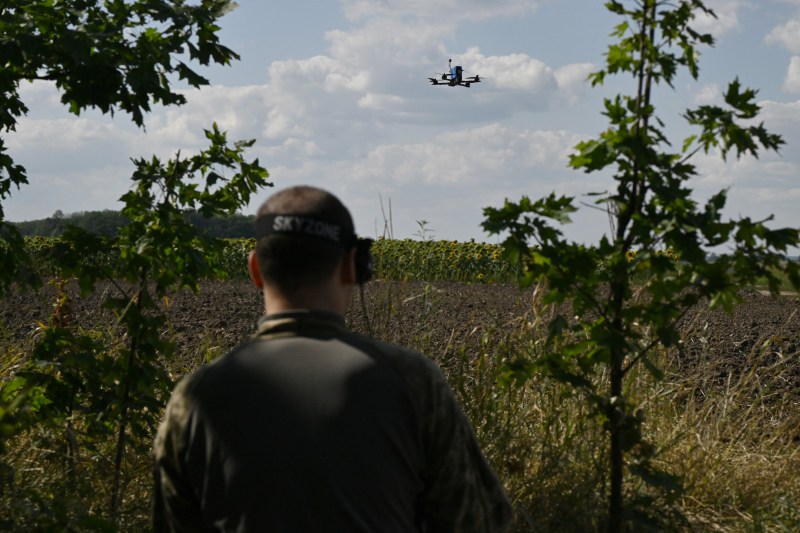 Rusia a folosit drone pentru a vâna civili în Ucraina, arată un raport ONU / „Îi urmăresc efectiv pe oameni, fie că sunt în grădinile lor, acasă sau pe stradă”