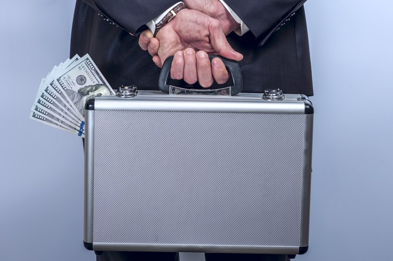 Topul țărilor cu cei mai mulți milionari în 2025. Cine domină în Europa