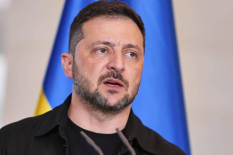 Zelenski spune că situația de la centrala nucleară din Zaporojie este „critică”. „Nu s-a mai întâmplat niciodată așa ceva”