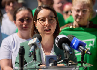 Ana Ciceală, surpriza sondajului AtlasIntel pentru Primăria București: are 7,1% și e propulsată de un public tânăr care a mai produs ceva neașteptat