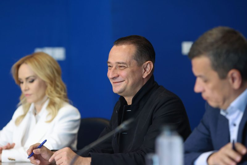 Băluță are „prima șansă” în lupta pentru Primăria Capitalei, susține Grindeanu / Atac la Drulă: „Fiind un candidat slab, are nevoie de proptele”
