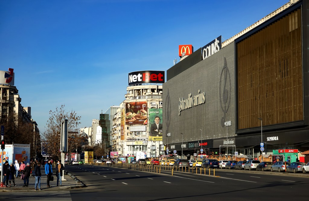 Magazinul Unirea din București. Foto: LCVA | Dreamstime.com