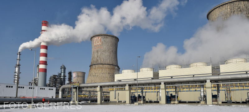 Ministrul Economiei cere Energiei și Finanțelor „claritate” în cazul Lukoil / „Nu putem să ne prefacem că luptăm cu ce se întâmplă în Rusia, dându-le combustibil pe uși adiționale”