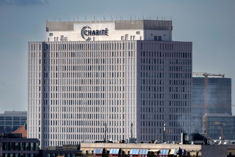 „O raritate medicală”. Asistată de o echipă de 25 de doctori, o germancă a născut cvintupleți