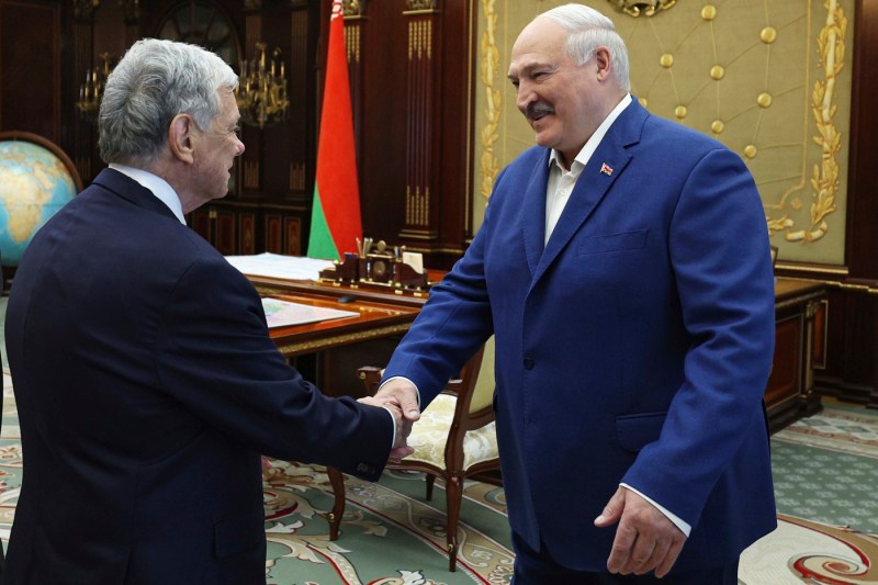 Trump și-a desemnat un emisar special pentru Belarus. „A negociat deja eliberarea a 100 de prizonieri, se pregăteşte să elibereze încă 50”