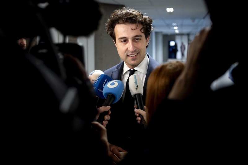 Un „Trudeau olandez”, ales la conducerea alianței de stânga, după demisia lui Frans Timmermans în urma eșecului în alegeri