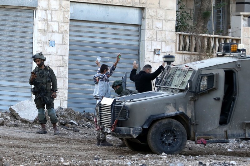 VIDEO Palestinieni uciși în Cisiordania de soldați israelieni, după ce se predaseră. Reacția unui ministru din Israel: „Teroriștii trebuie să moară!”