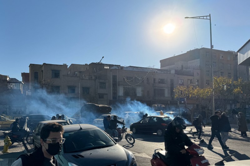 „A sosit momentul”. Mesajul transmis de Mossad în farsi către protestatarii din Iran