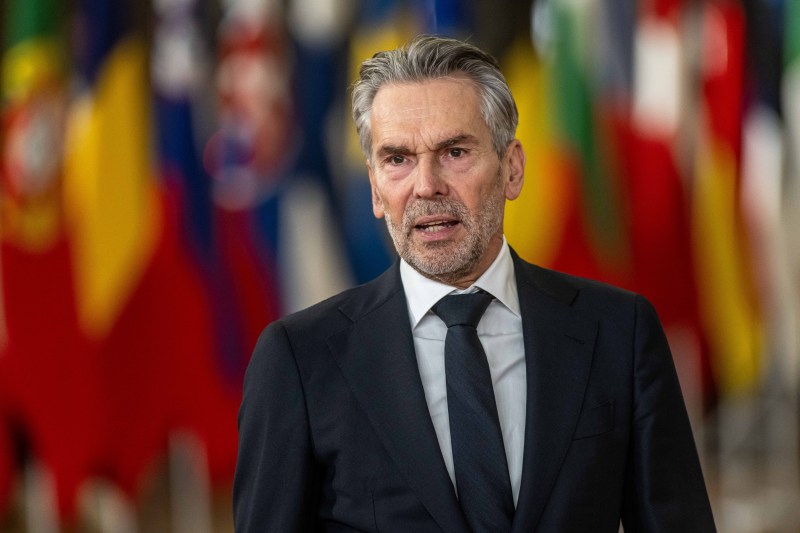 Premierul olandez Dick Schoof, în vizită în România. Unde va merge astăzi alături de Ilie Bolojan