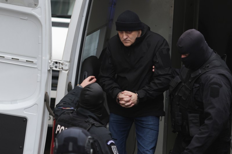 Procurorii români cer acordul Emiratelor Arabe Unite pentru ca Horațiu Potra să fie anchetat în dosarul în care este acuzat că a spălat banii câștigați cu mercenarii în Congo