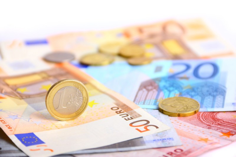 România riscă să piardă fonduri UE de 819 milioane EUR, prin dezangajare de la Programul de Tranziție Justă, în anul 2026. Soluția MIPE: Unirea a două programe și investiții în conducte de apă și renovarea locuințelor populației