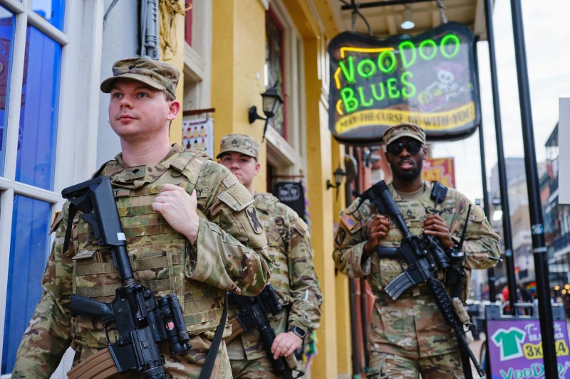 Militari pe străzile din New Orleans, pe 4 februarie 2025, de Super Bowl / Foto: Dan Anderson/ZUMA Press Wire/Shu / Shutterstock Editorial / Profimedia