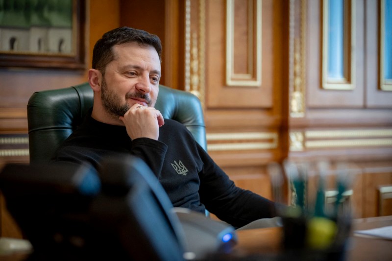 Volodimir Zelenski a anunțat condiția pentru organizarea unui referendum pe tema planului de pace