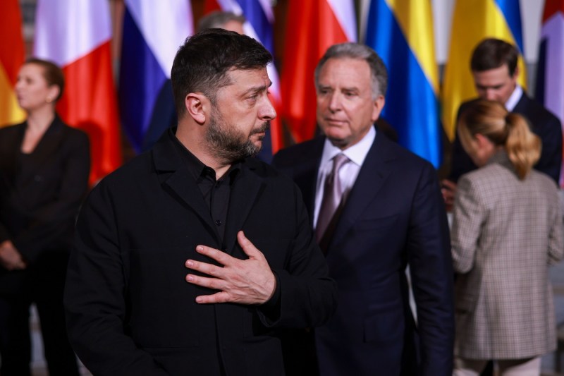 Volodimir Zelenski a discutat din nou cu emisarii lui Trump despre planul de pace convenit cu Washingtonul