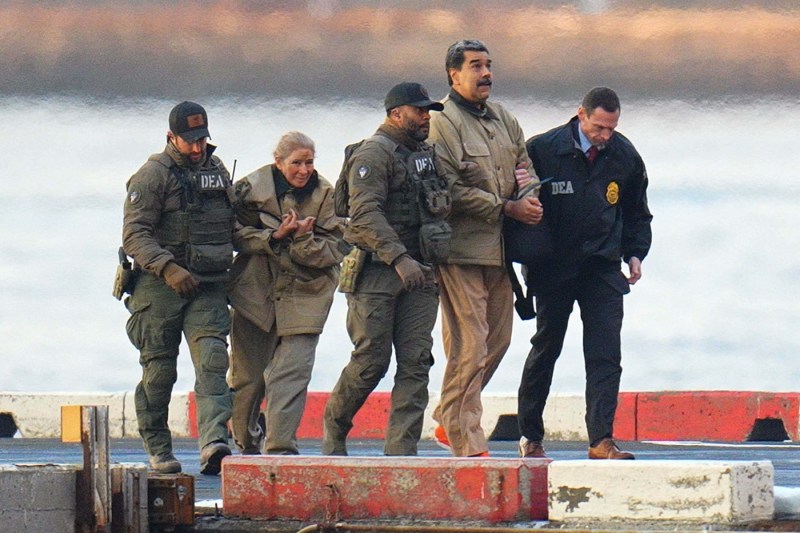 Nicolas Maduro, transportat de la centrul de detenție din New York către instanță Foto: Profimedia