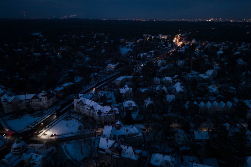 Cea mai lungă pană de curent care a afectat Berlinul de la încheierea celui de-al Doilea Război Mondial s-a încheiat