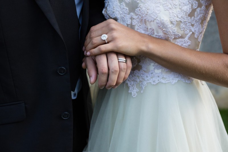 ChatGPT a provocat anularea unei căsătorii în Olanda. „O ceremonie relaxată” a fost luată în serios de instanță