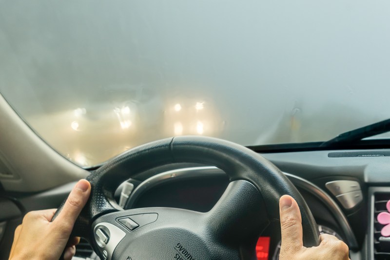 Fenomen meteo pe autostrăzile A1, A2, A3 și A7, dar și pe drumuri din București și alte 8 județe