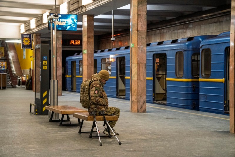 Rusia atacă infrastructura de transport din Ucraina înaintea noilor tratative de pace. Anunțul armatei ruse