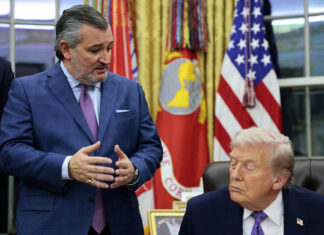 În înregistrări secrete scurse în presă, un puternic senator republican critică politica lui Trump și îl atacă pe JD Vance. „Trump țipa și înjura”