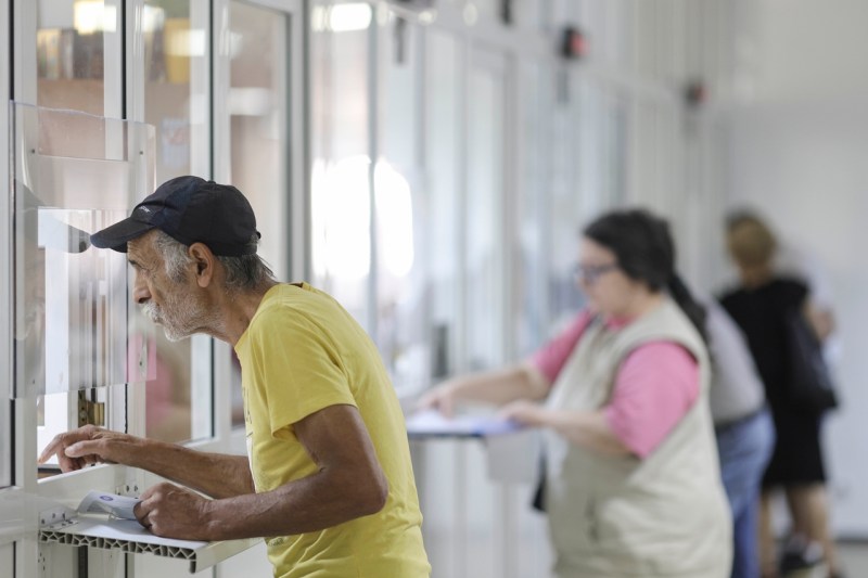 Un bărbat din Caracal a plătit impozit de 13.000 de lei pe o clădire din centrul orașului. Explicația primarului