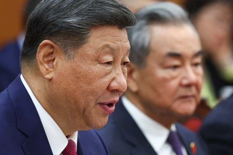 China anunță restricții la export care să oprească „remilitarizarea” Japoniei