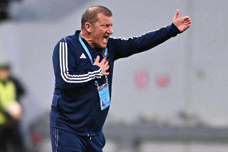 Dorinel Munteanu, nervos după ce FC Hermannstadt a pierdut meciul cu CFR Cluj: „A fost decis de alți factori, nu de jucători”