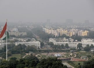 India îşi deschide pentru prima dată bursa investitorilor străini direcţi