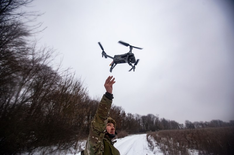 Ucraina va produce drone în interiorul UE. A doua fabrică de armament „externalizată” de Kiev