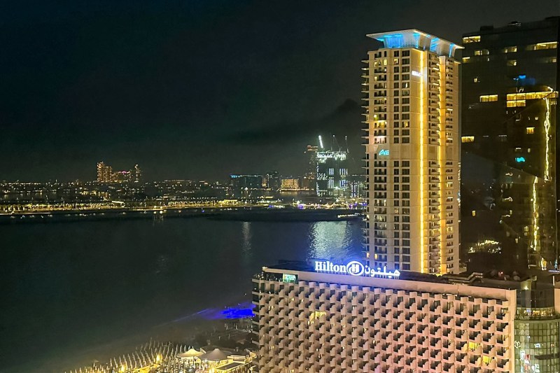 VIDEO Explozie pe celebra insulă artificială Palm Jumeirah din Dubai