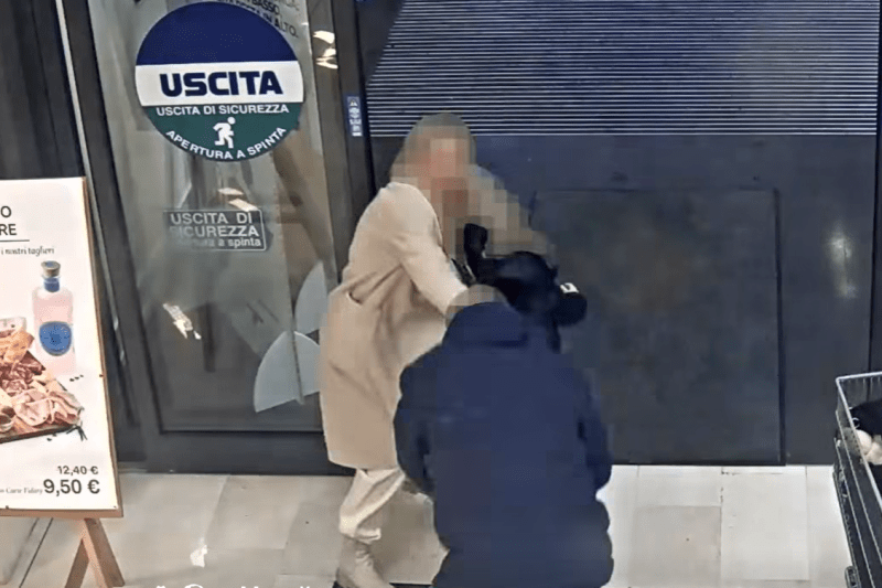 VIDEO Un român a încercat să răpească o fetiță de un an și jumătate din brațele mamei, într-un supermarket din Bergamo