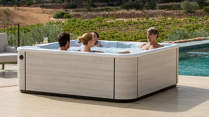 Cum să îți transformi curtea într-un spațiu de relaxare pentru tine și prietenii tăi