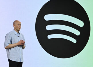 Motivul pentru care CEO-ul Spotify apără muzica generată cu inteligența artificială pe aplicația sa, în ciuda criticilor la adresa „lăturilor AI”