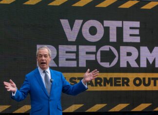 Alegerile locale din Marea Britanie: Rezultate „devastatoare” pentru laburiștii lui Starmer / De ce are dreptate Farage când zice că e o „schimbare istorică”