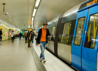 Una dintre cele mai avansate țări din lume ca nivel de trai a tăiat la jumătate prețul abonamentului pe transportul public