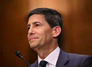 Cine este Kevin Warsh, noul președinte confirmat al Fed